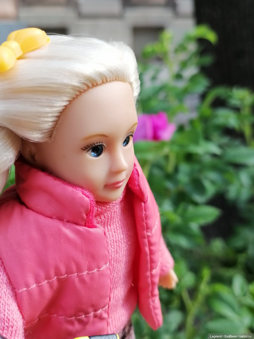 Санкт-Петербург: Кира и Аланья на ул. Восстания