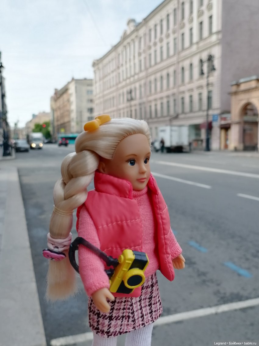 Санкт-Петербург: Кира и Аланья на ул. Восстания