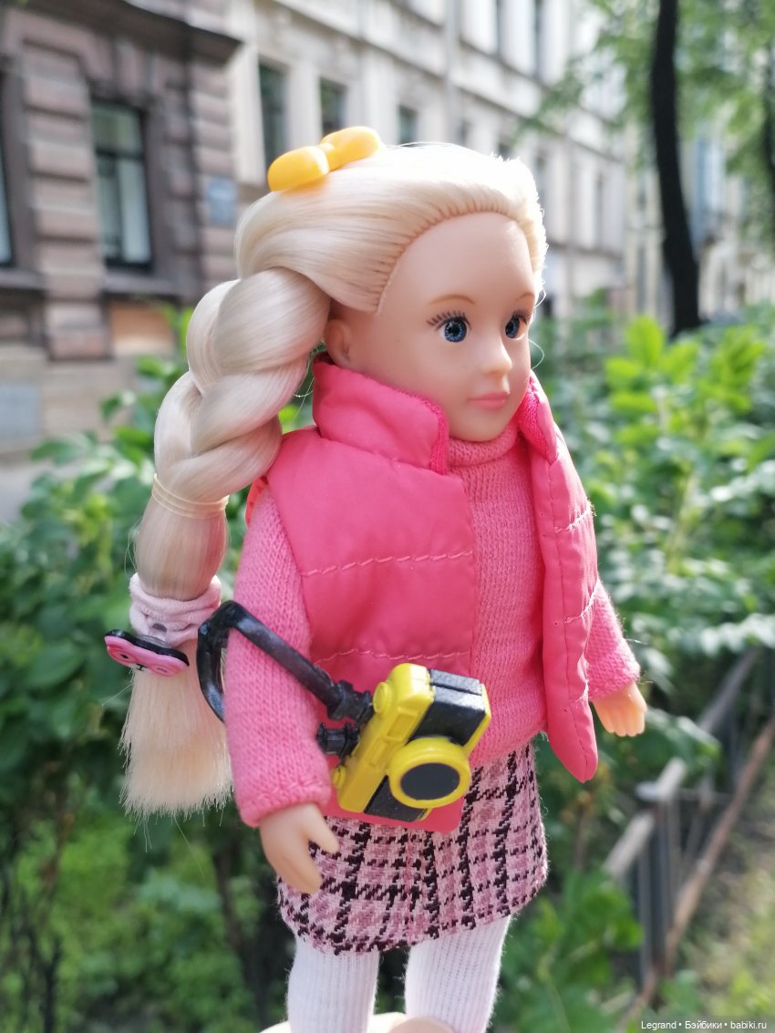 Санкт-Петербург: Кира и Аланья на ул. Восстания