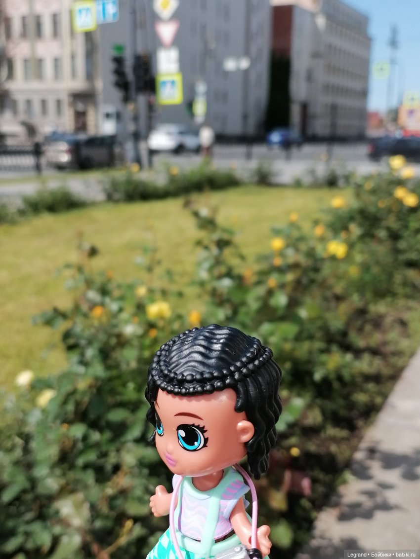 Санкт-Петербург: Берен и Айсель на прогулке - розы (фото 6)