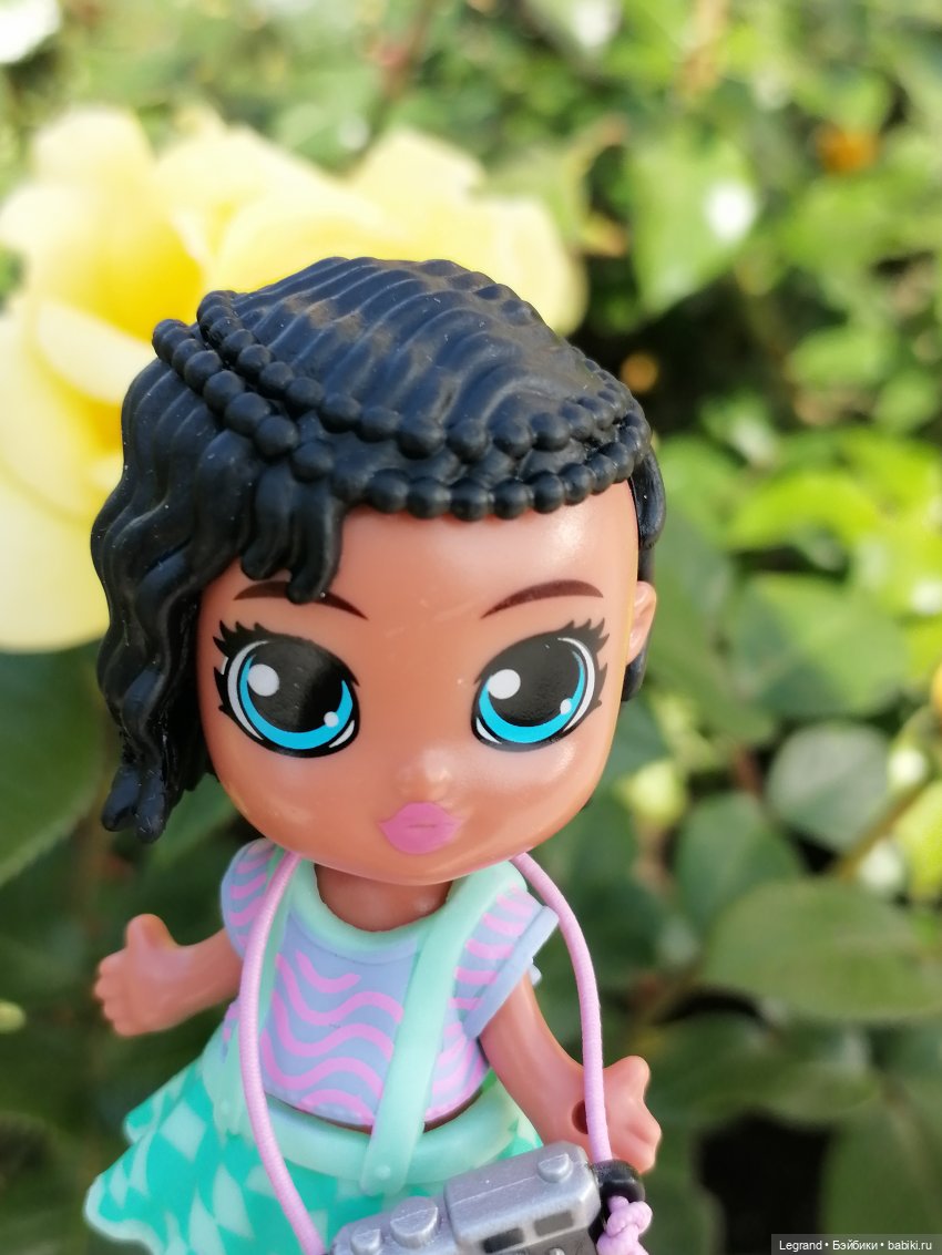 Санкт-Петербург: Берен и Айсель на прогулке - розы (фото 9)