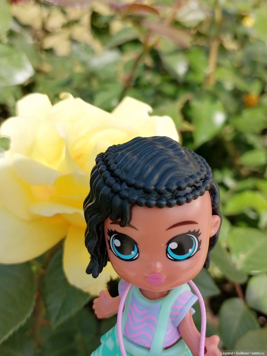 Санкт-Петербург: Берен и Айсель на прогулке - розы