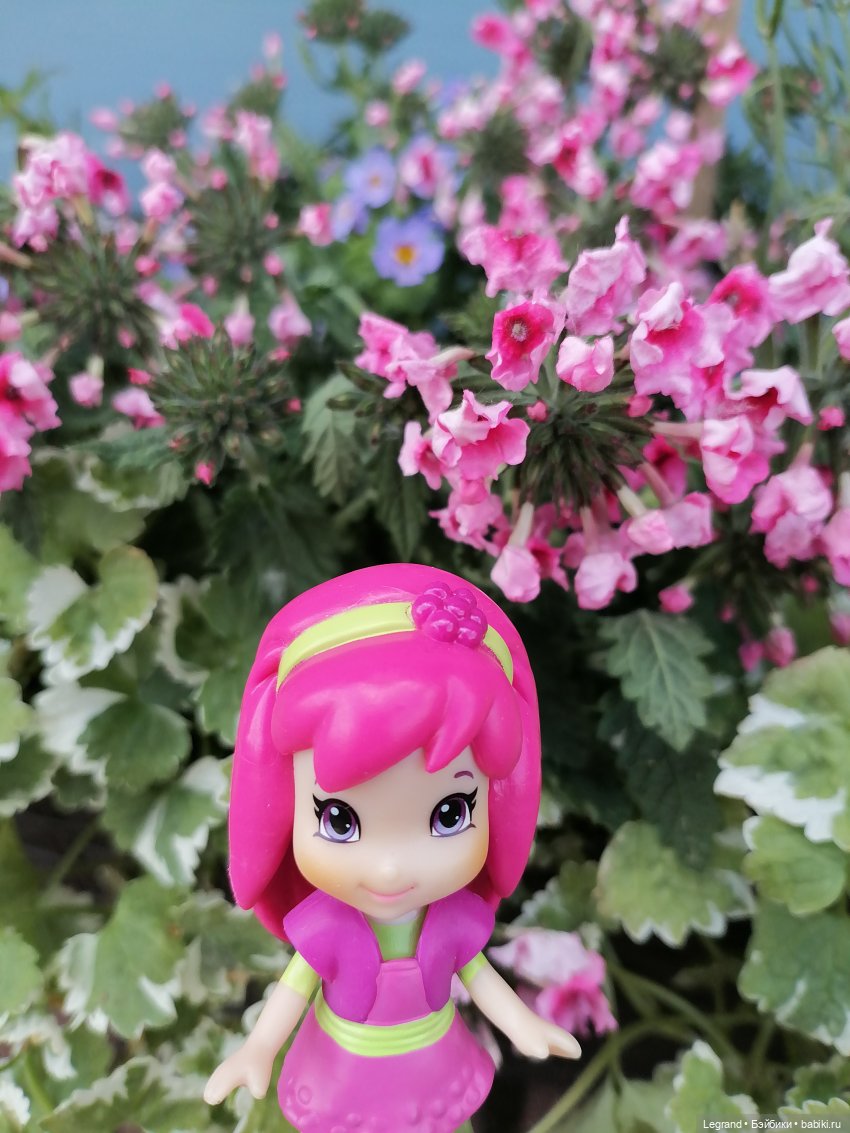 Лурения - Петербург: Шахзода, Пинки и Отто в Парадном