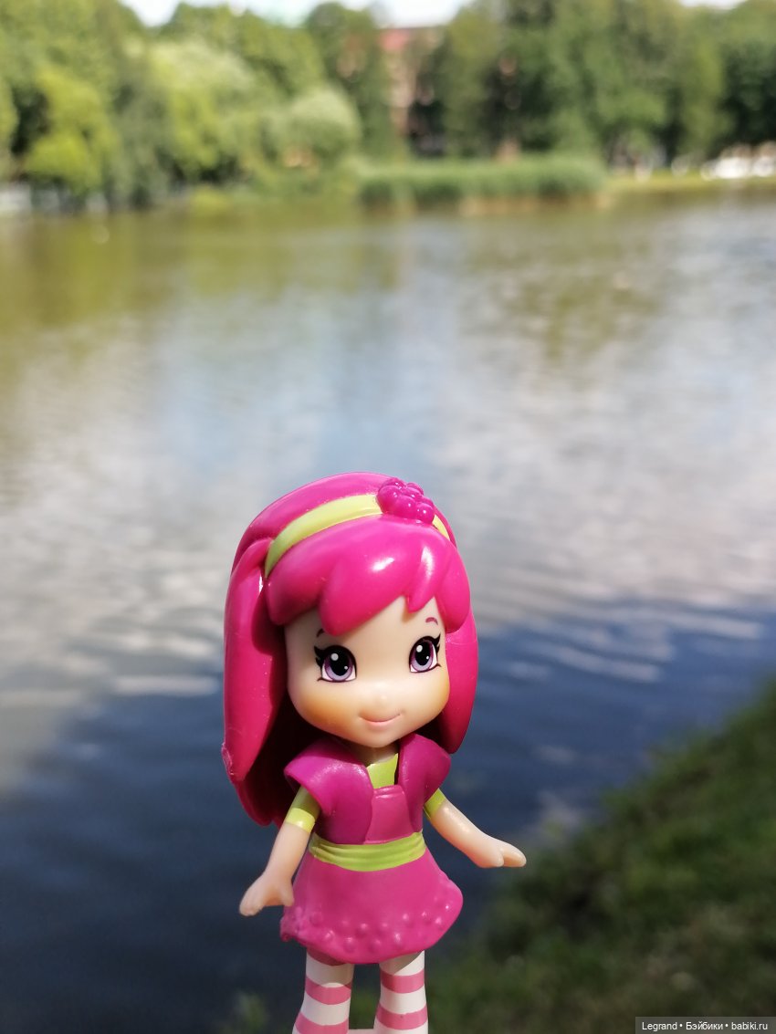 Лурения - Петербург: Шахзода у пруда в Таврическом саду