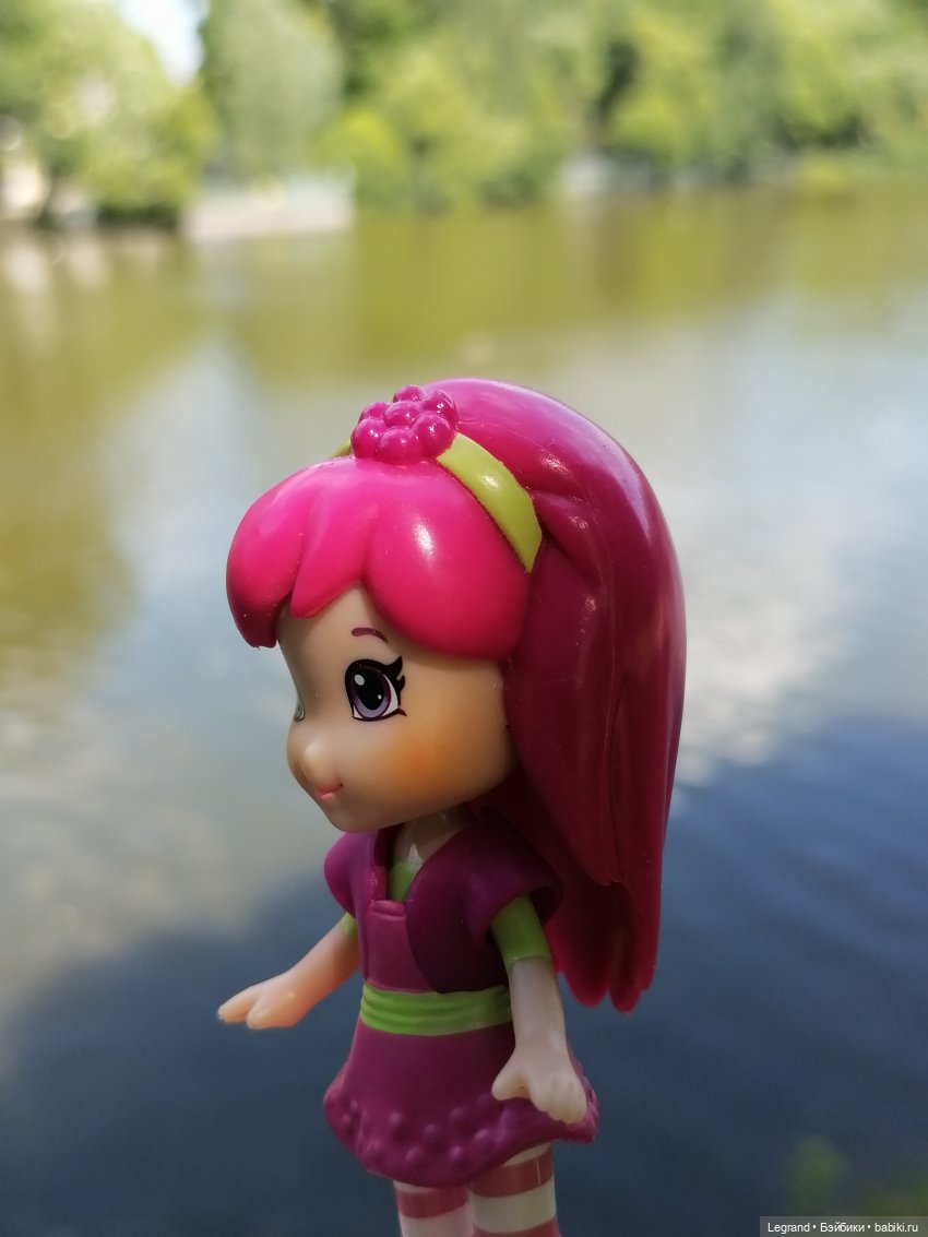 Лурения - Петербург: Шахзода у пруда в Таврическом саду