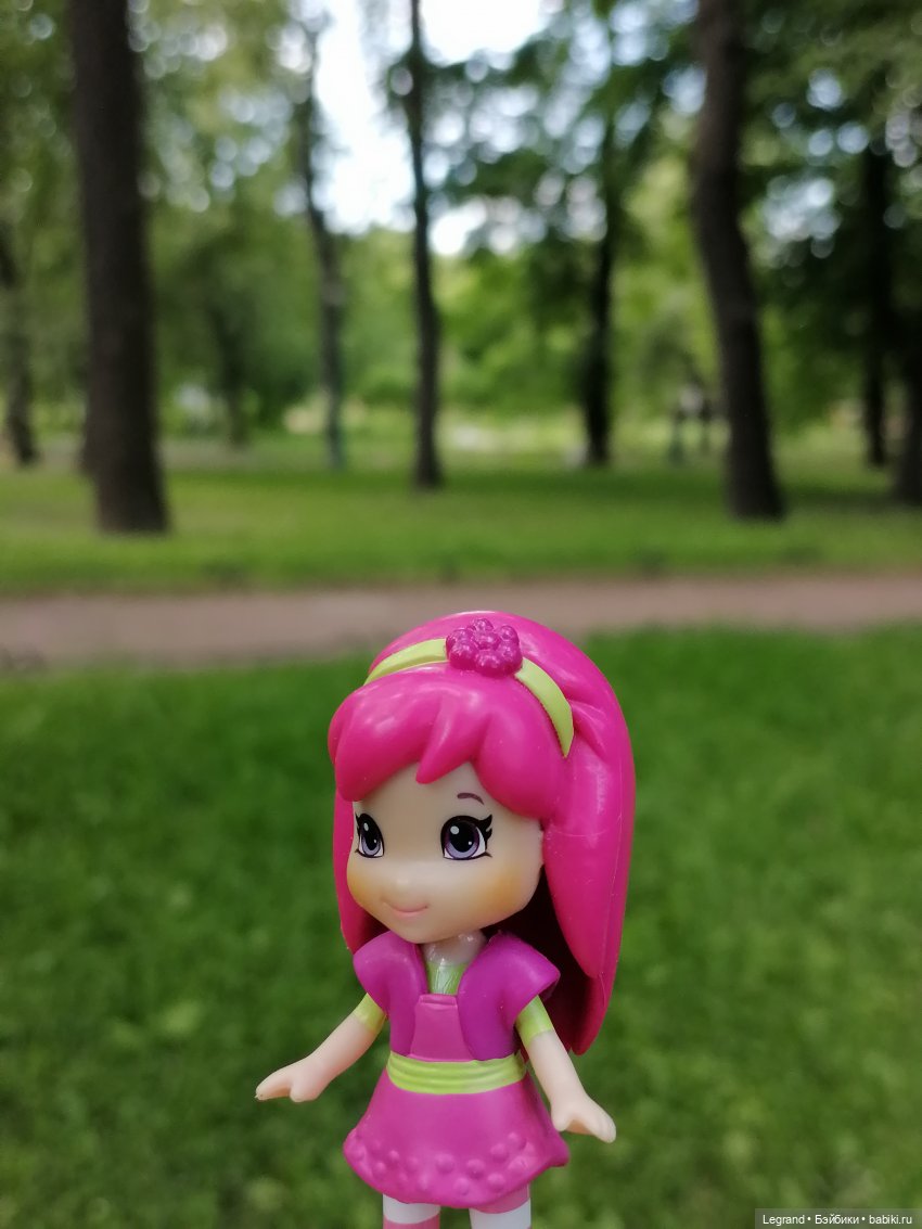 Лурения - Петербург: Шахзода и Пинки в Таврическом саду