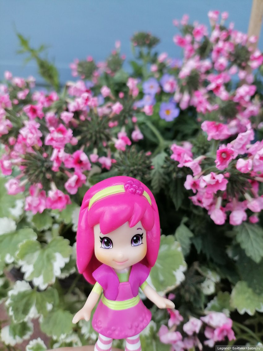 Лурения - Петербург: Шахзода, Пинки и Отто в Парадном