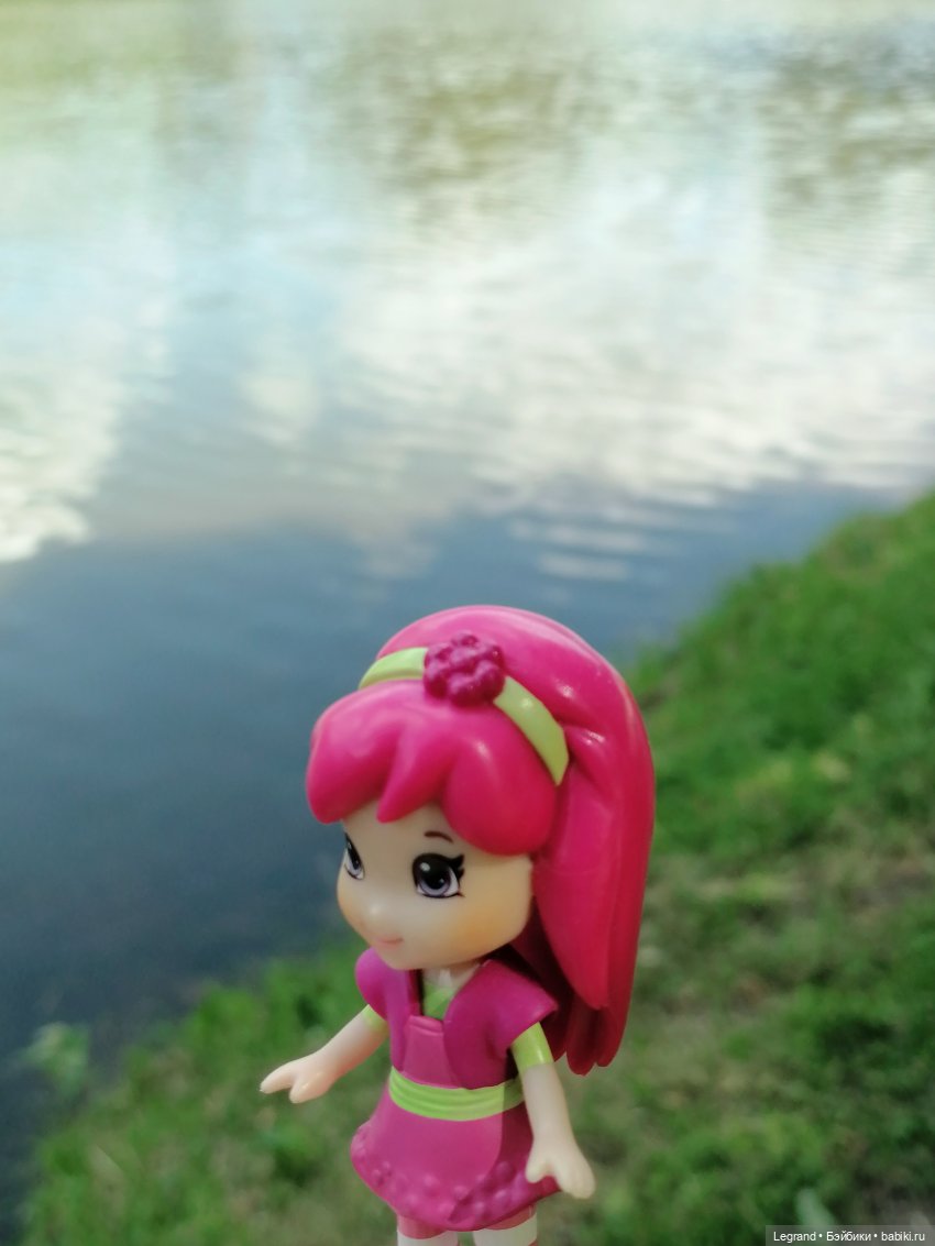 Лурения - Петербург: Шахзода у пруда в Таврическом саду