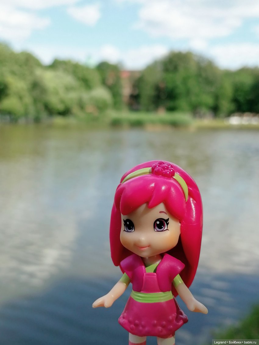 Лурения - Петербург: Шахзода у пруда в Таврическом саду