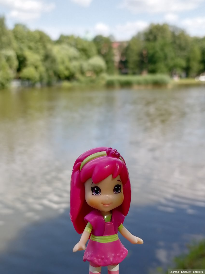 Лурения - Петербург: Шахзода у пруда в Таврическом саду