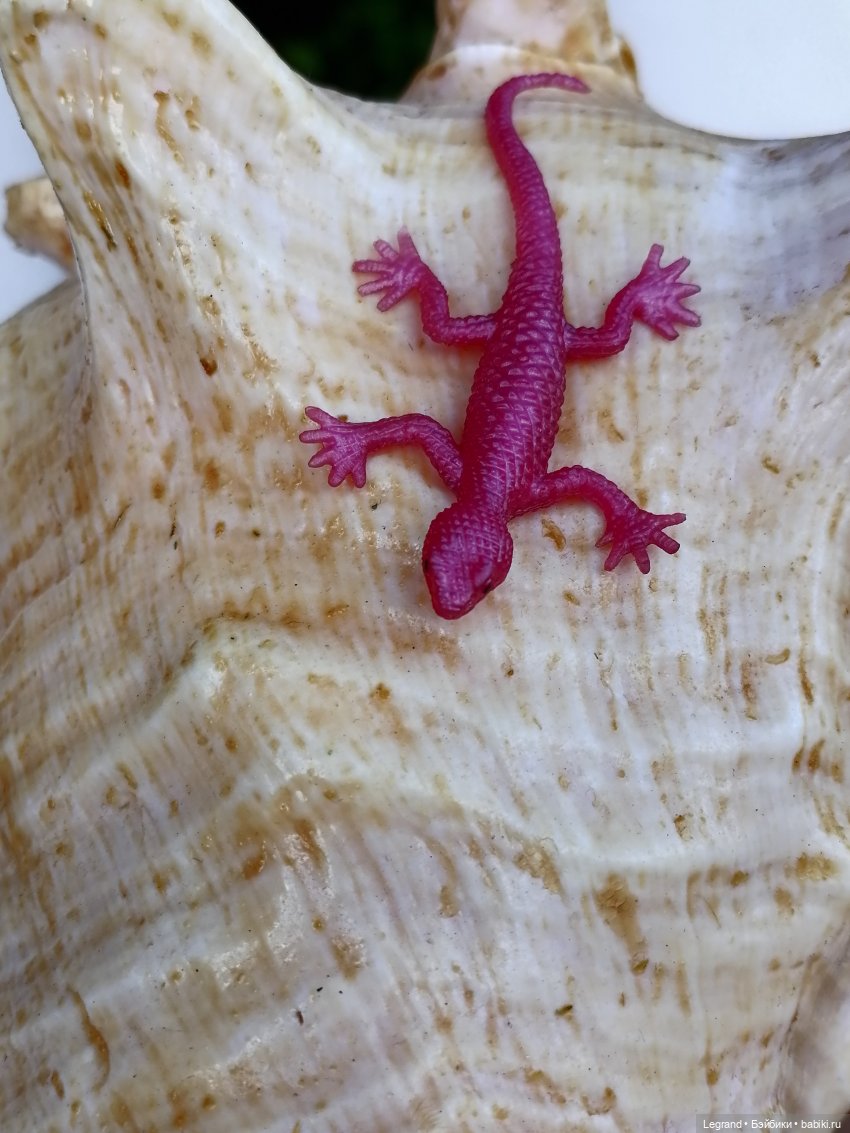 Лурения - Петербург: Шахзода, Пинки и Отто в Парадном