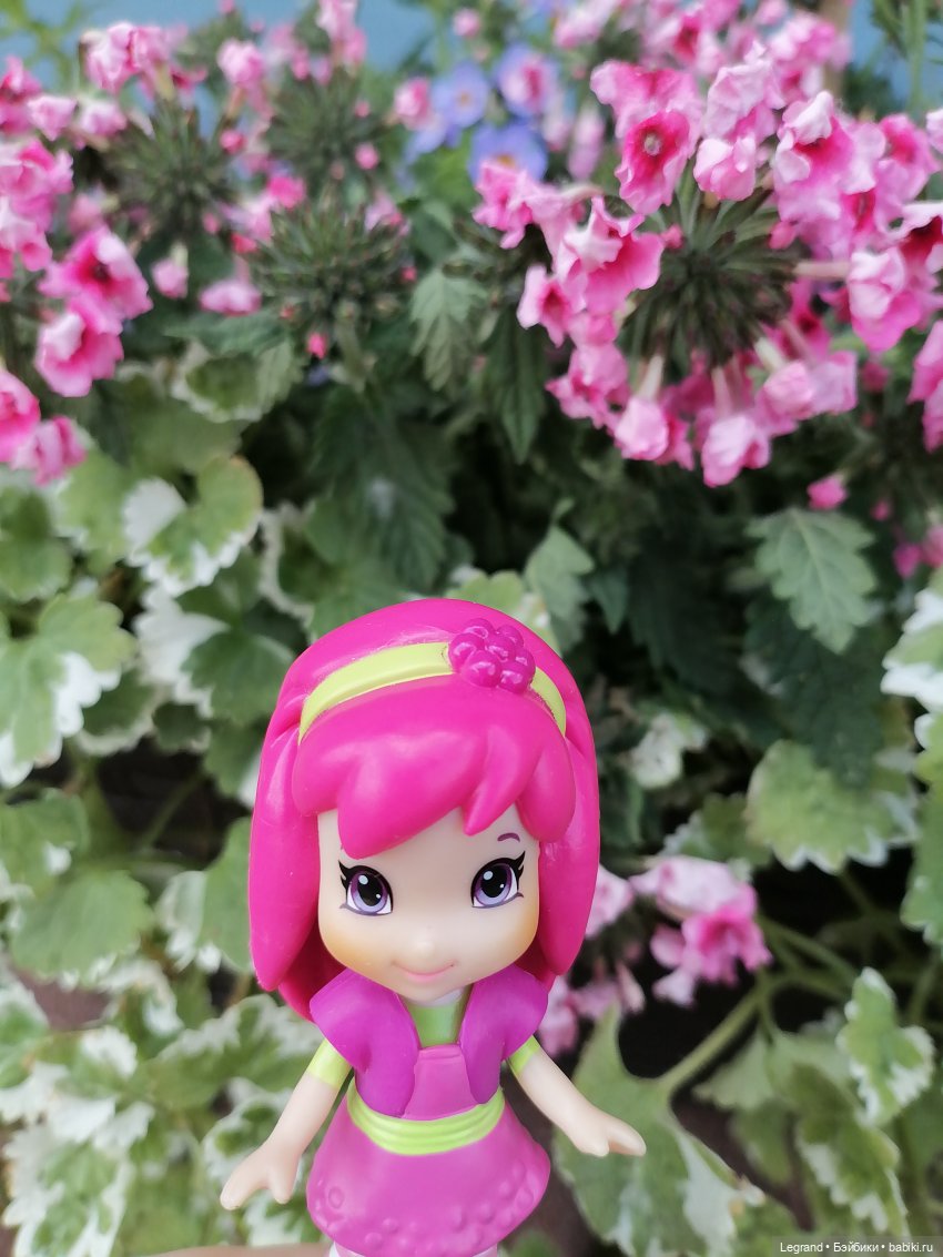 Лурения - Петербург: Шахзода, Пинки и Отто в Парадном