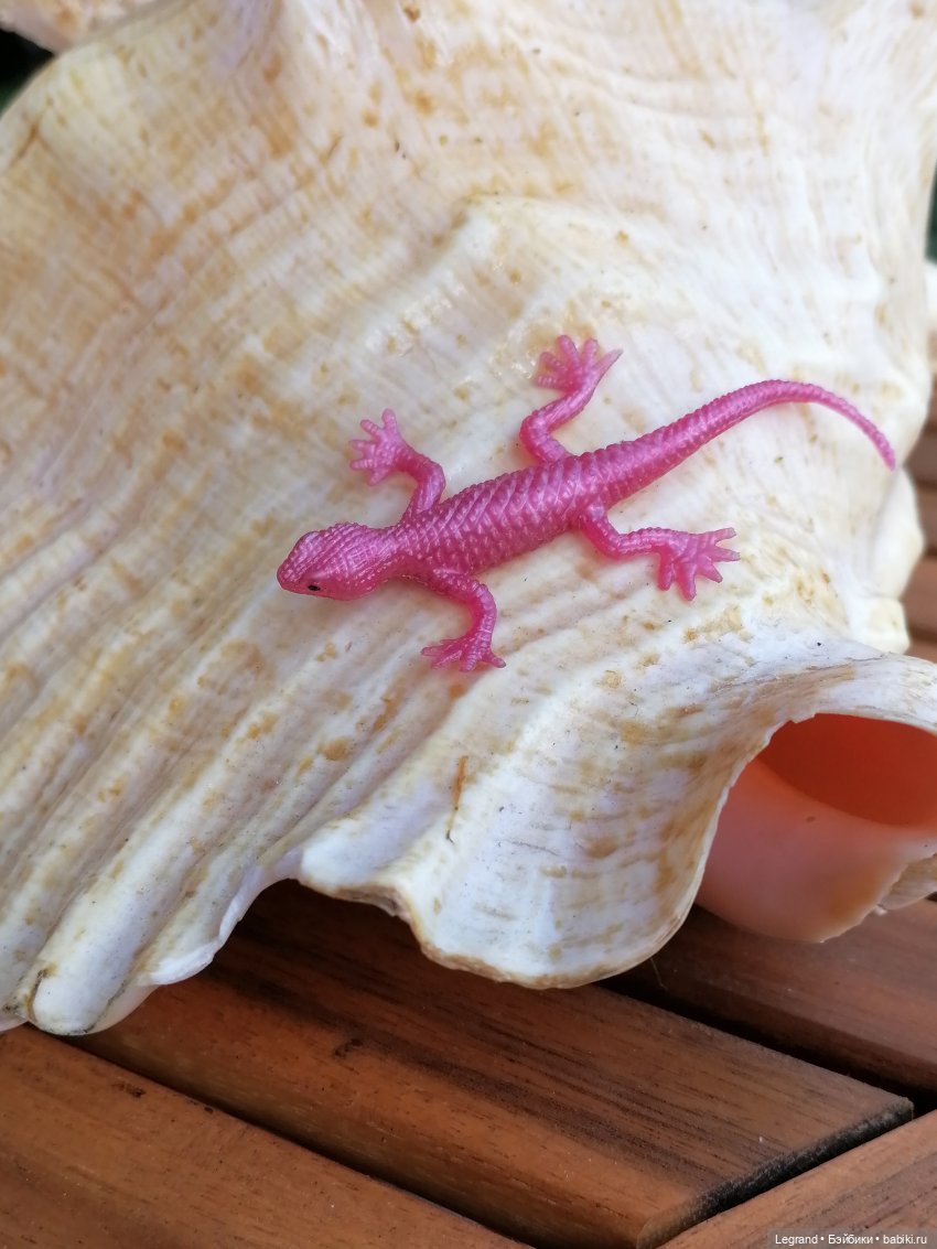 Лурения - Петербург: Шахзода, Пинки и Отто в Парадном