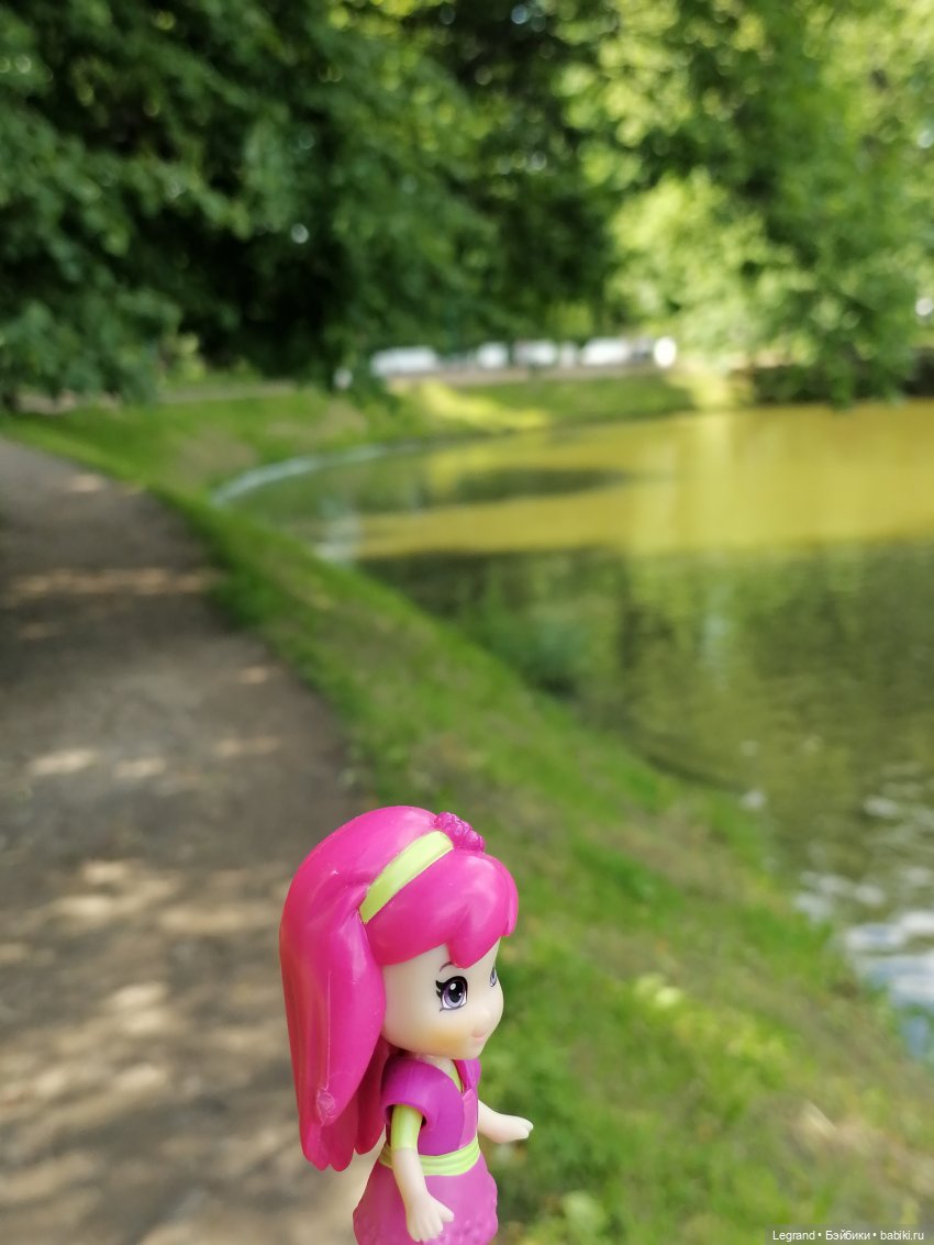 Лурения - Петербург: Шахзода у пруда в Таврическом саду