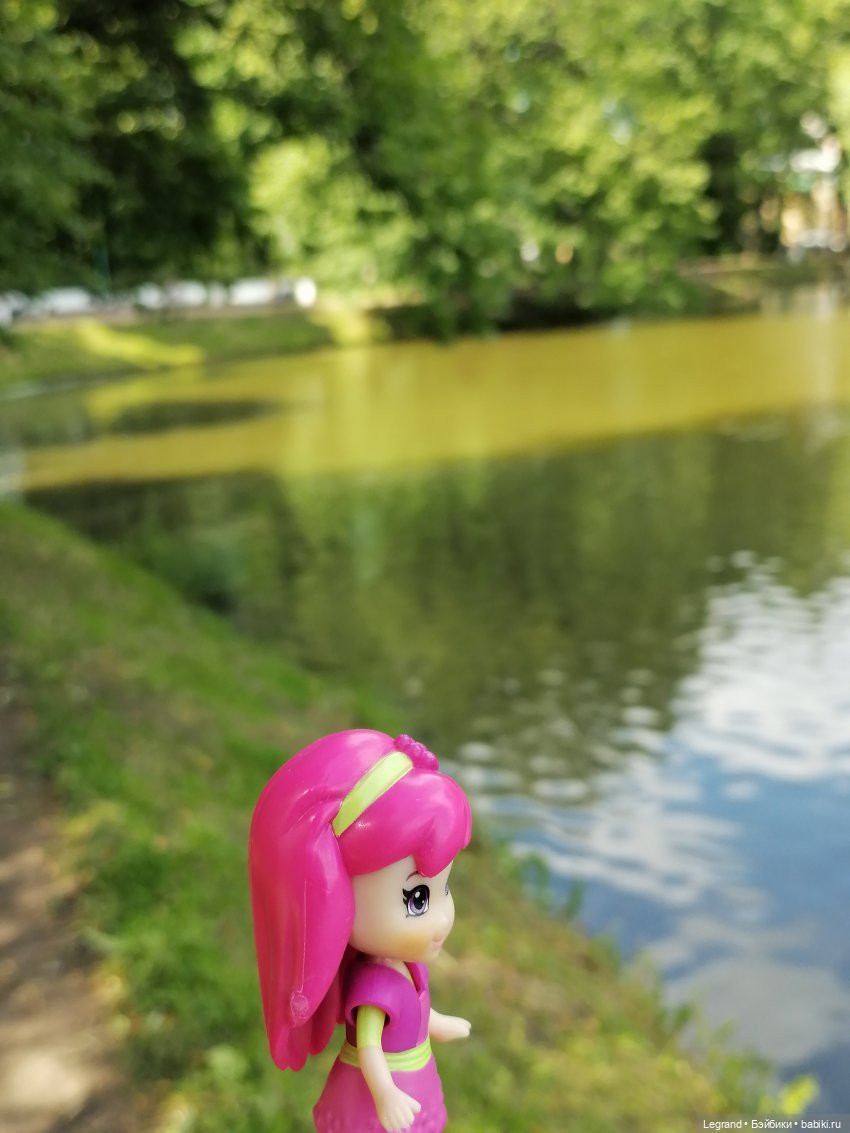 Лурения - Петербург: Шахзода у пруда в Таврическом саду