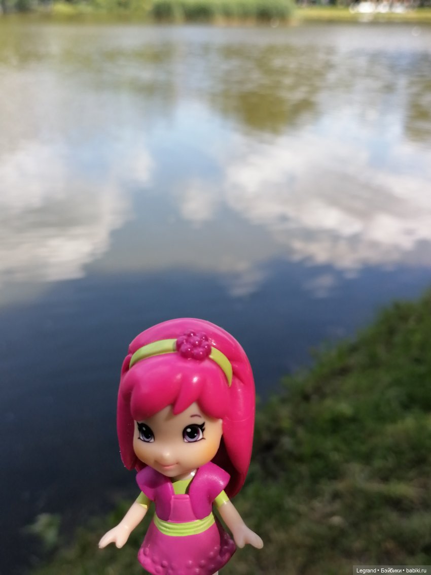 Лурения - Петербург: Шахзода у пруда в Таврическом саду