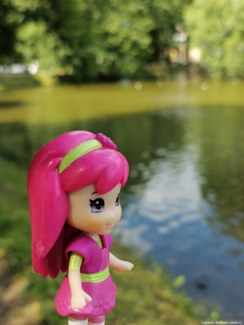 Лурения - Петербург: Шахзода у пруда в Таврическом саду