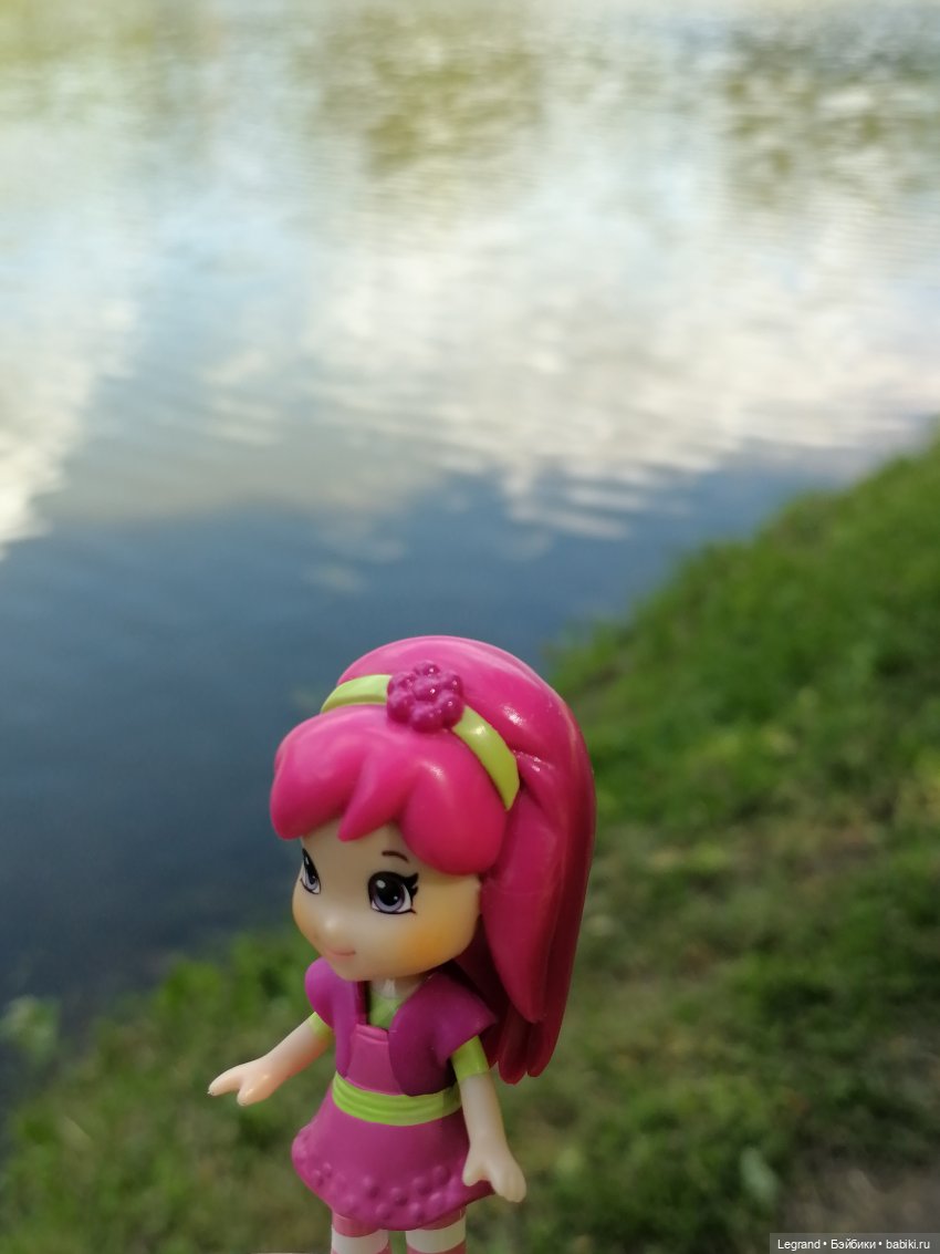 Лурения - Петербург: Шахзода у пруда в Таврическом саду