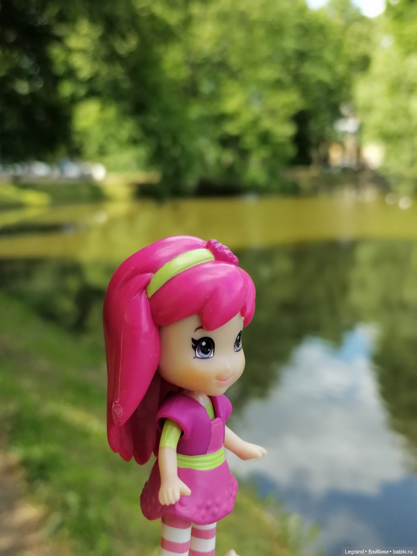 Лурения - Петербург: Шахзода у пруда в Таврическом саду