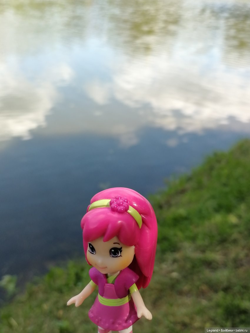 Лурения - Петербург: Шахзода у пруда в Таврическом саду