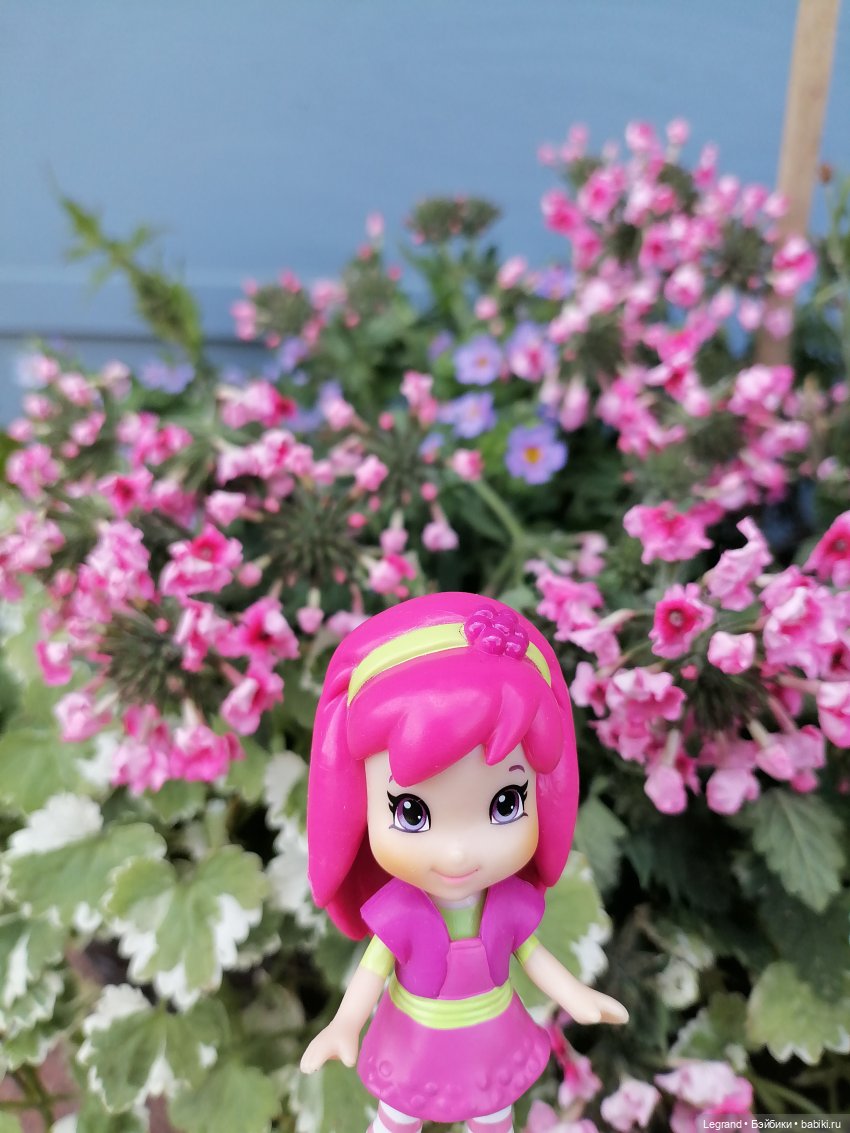 Лурения - Петербург: Шахзода, Пинки и Отто в Парадном