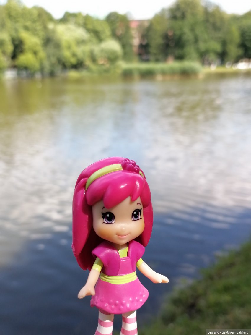 Лурения - Петербург: Шахзода у пруда в Таврическом саду