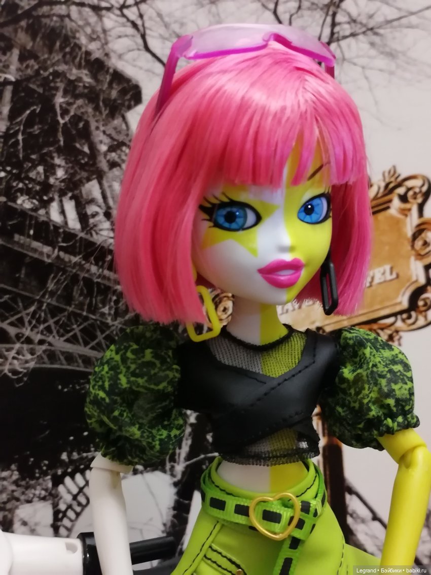 Новый аутфит Эрмелин: аутфит L.U.V. на Bratzillaz | Бэйбики Новый аутфит Эрмелин: аутфит L.U.V. на Bratzillaz