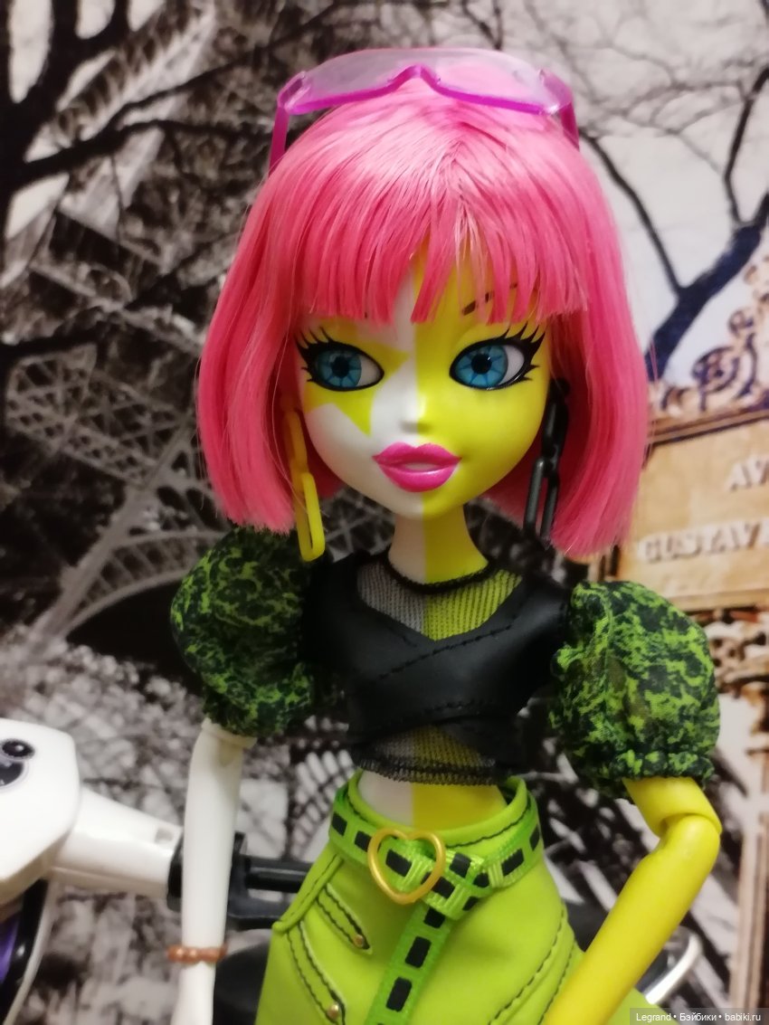 Новый аутфит Эрмелин: аутфит L.U.V. на Bratzillaz | Бэйбики Новый аутфит Эрмелин: аутфит L.U.V. на Bratzillaz