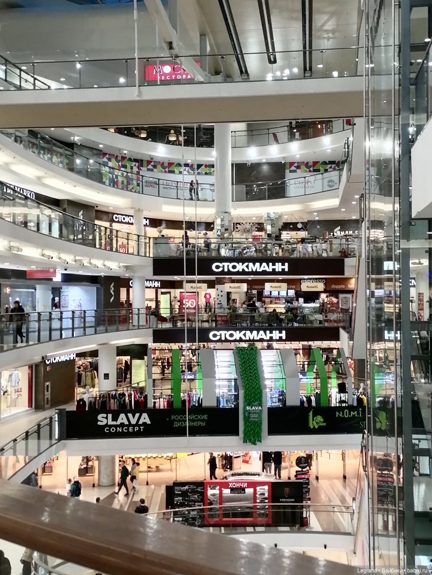 Санкт-Петербург: питомцы на Лиговском и в ТК "Невский Центр"