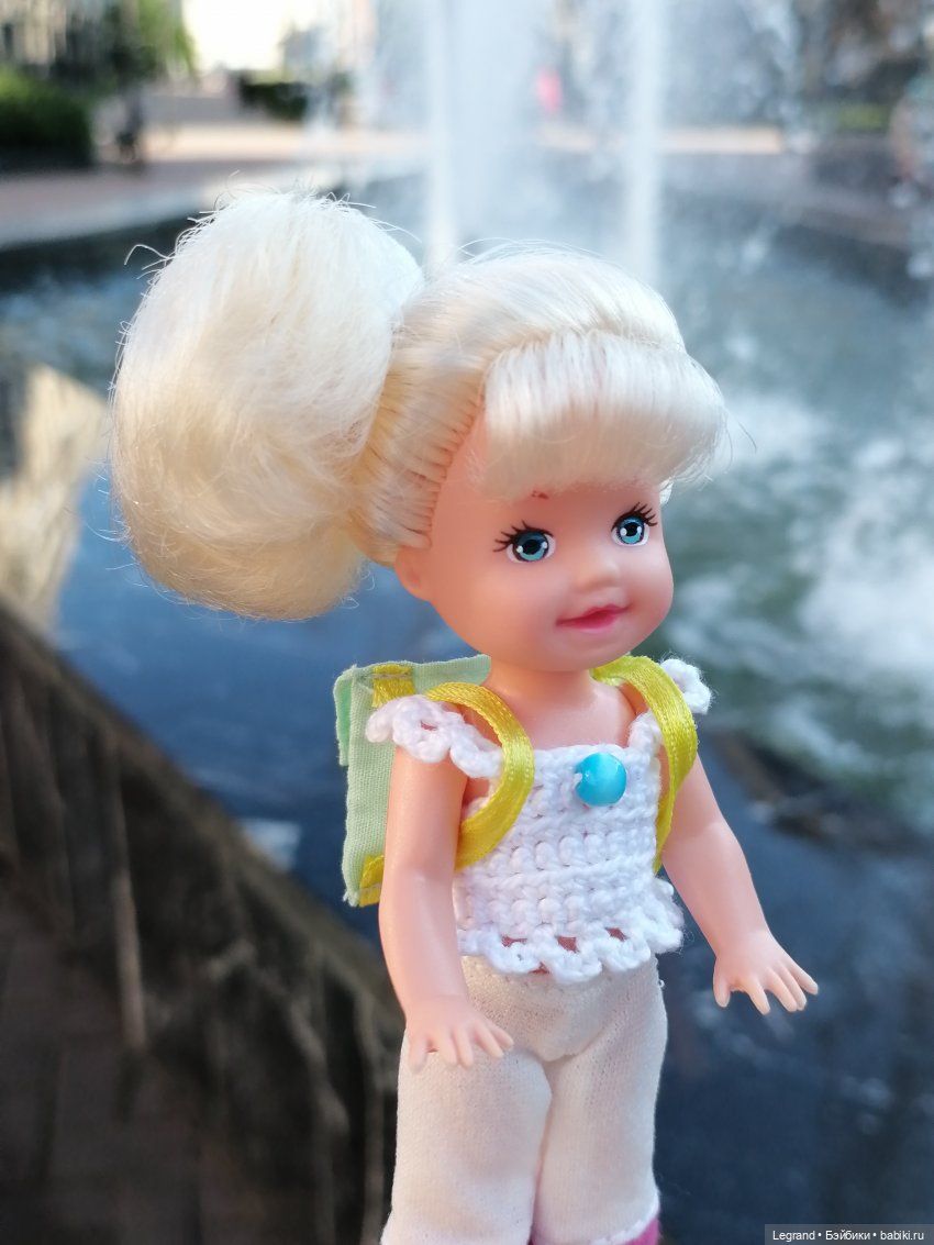 Лурения - Петербург: Камилла у фонтана (фото 6)