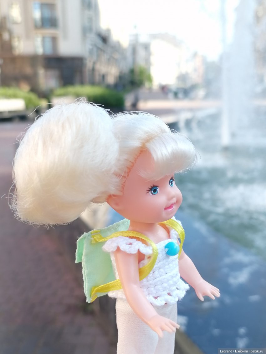 Лурения - Петербург: Камилла у фонтана (фото 9)