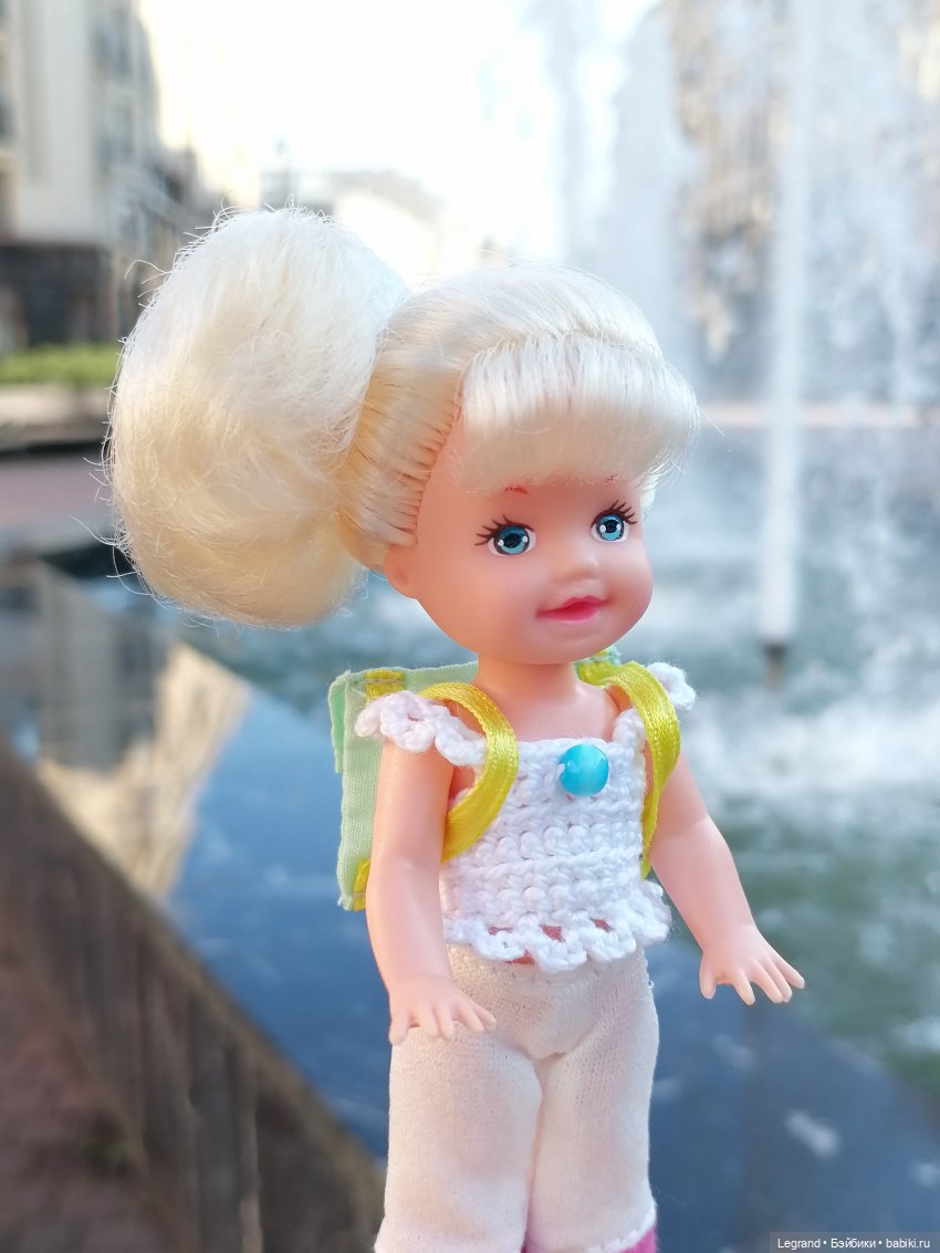 Лурения - Петербург: Камилла у фонтана (фото 8)