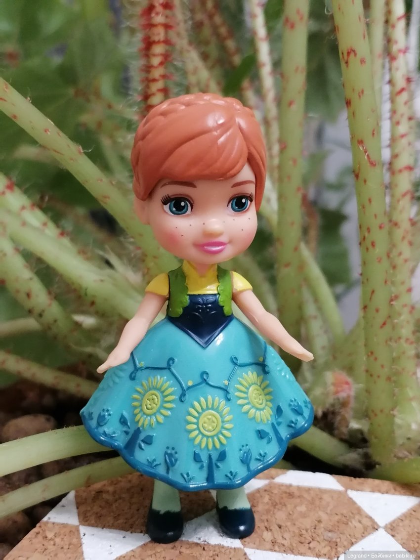 Лурения: Анналиса и Нектарин