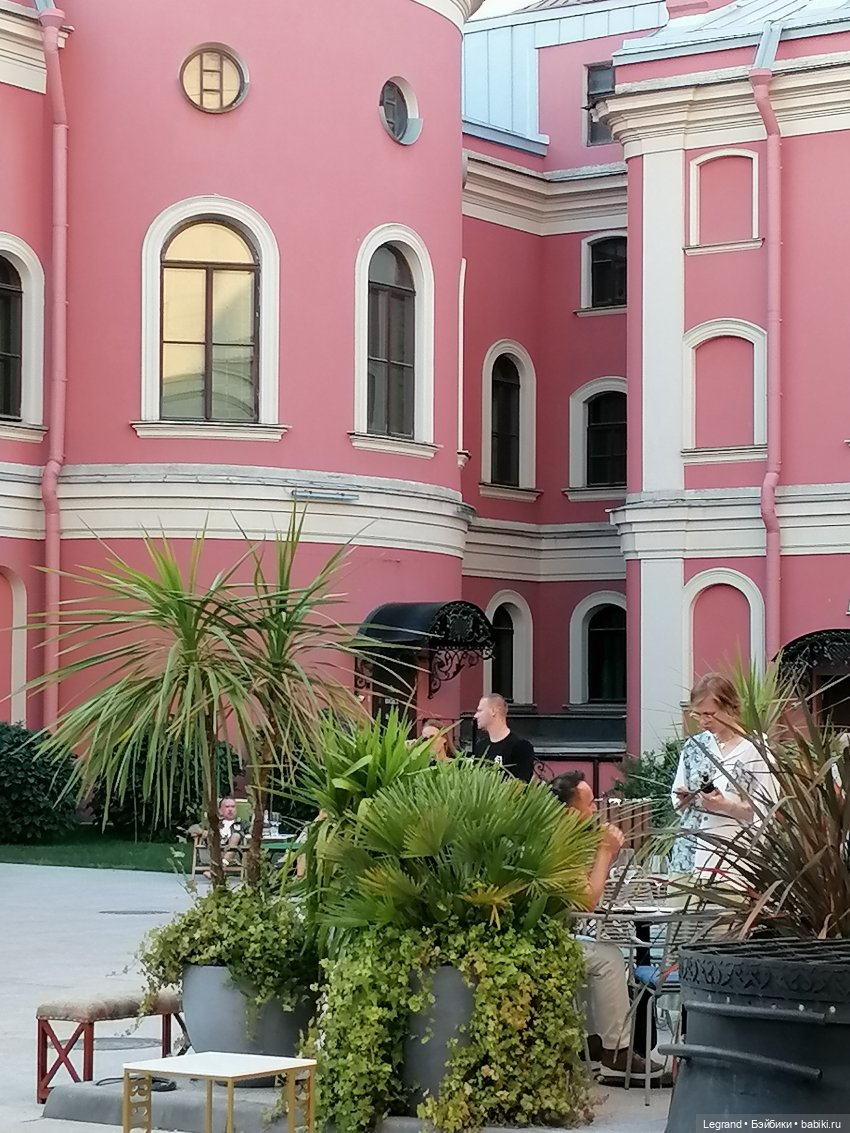 Санкт-Петербург: особняк И.К. Мясникова и немного Нектарина