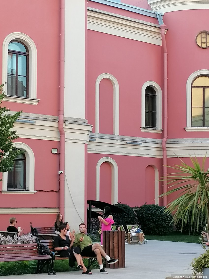 Санкт-Петербург: особняк И.К. Мясникова и немного Нектарина