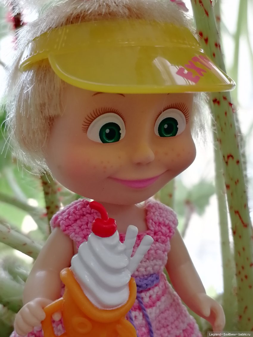 Лурения: Жу-Жу в саду — Куклы Маша и Медведь (Simba): Маша в кармашке