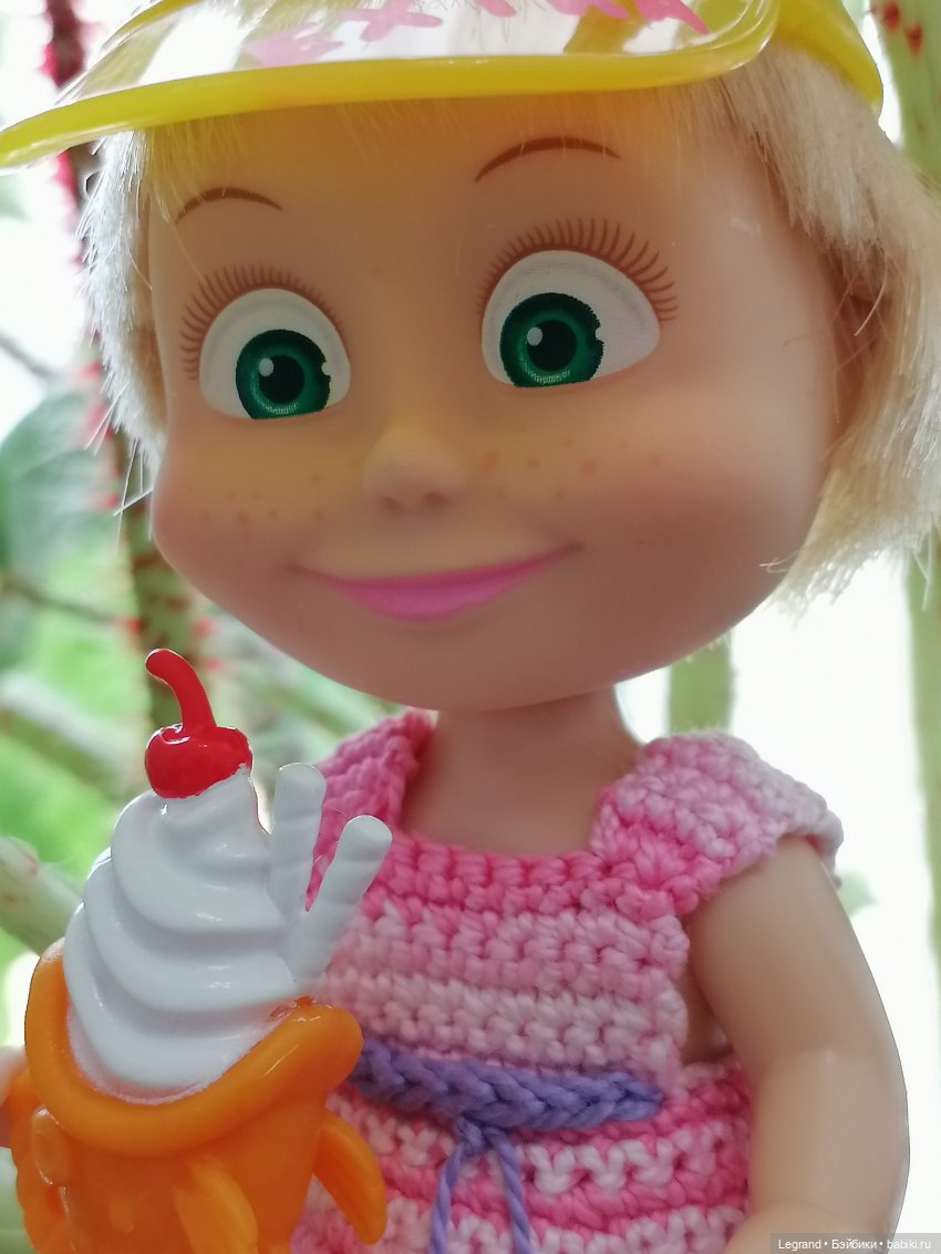 Лурения: Жу-Жу в саду — Куклы Маша и Медведь (Simba): Маша в кармашке