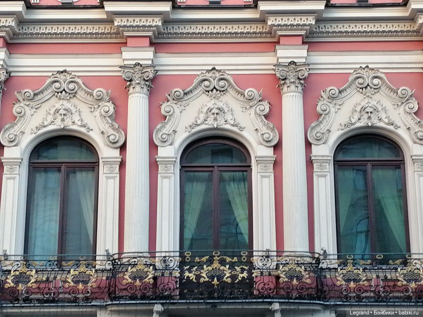 Санкт-Петербург: особняк И.К. Мясникова и немного Нектарина