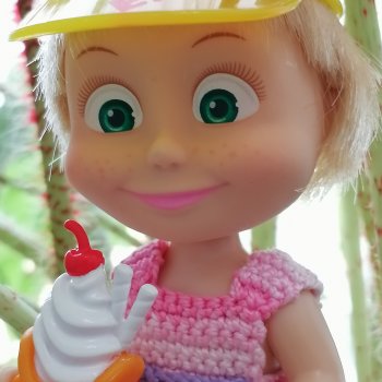 Лурения: Жу-Жу в саду