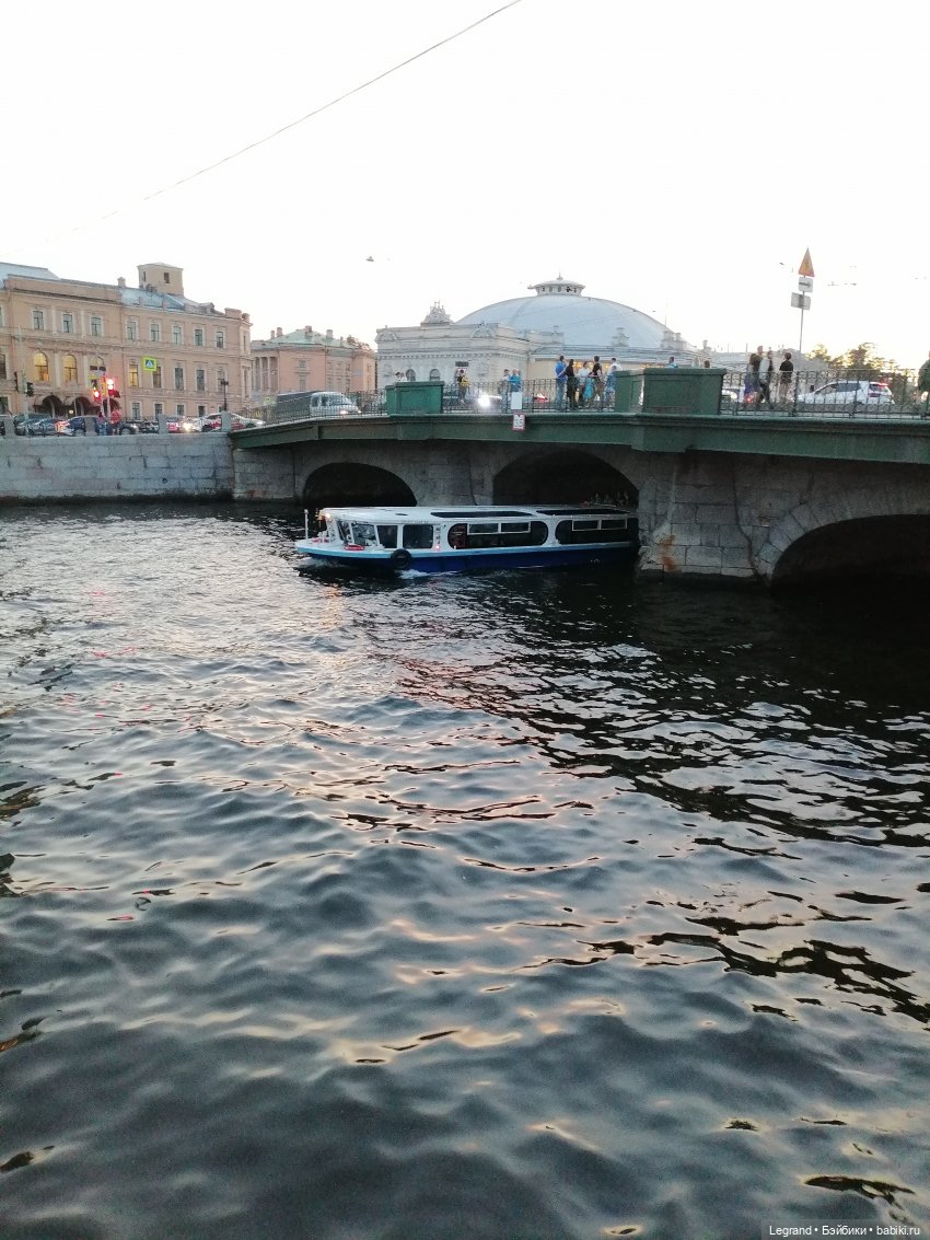 Санкт-Петербург: прогулка с Нектарином - Фонтанка и не только (фото 7)