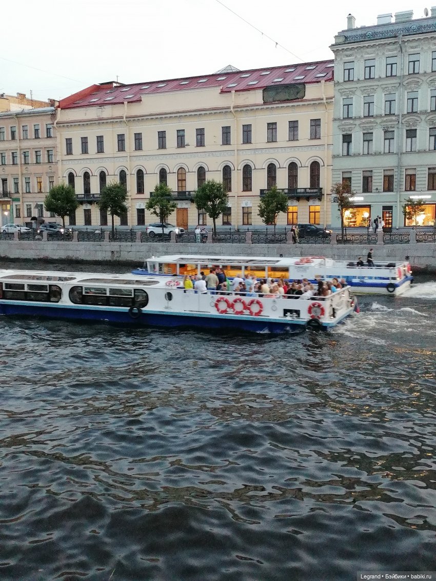 Санкт-Петербург: прогулка с Нектарином - Фонтанка и не только (фото 10)