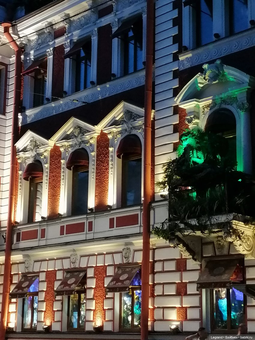 Санкт-Петербург: прогулка с Нектарином - Фонтанка и не только