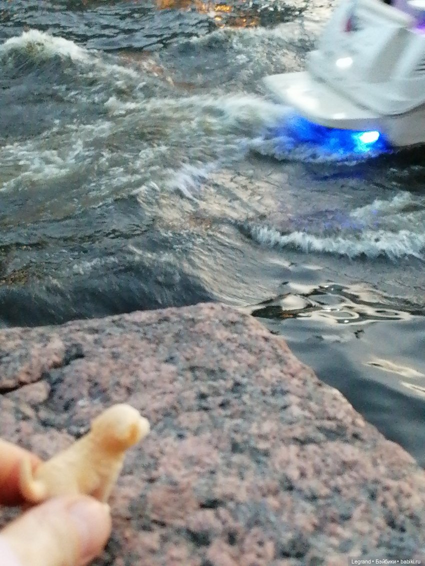 Санкт-Петербург: прогулка с Нектарином - Фонтанка и не только