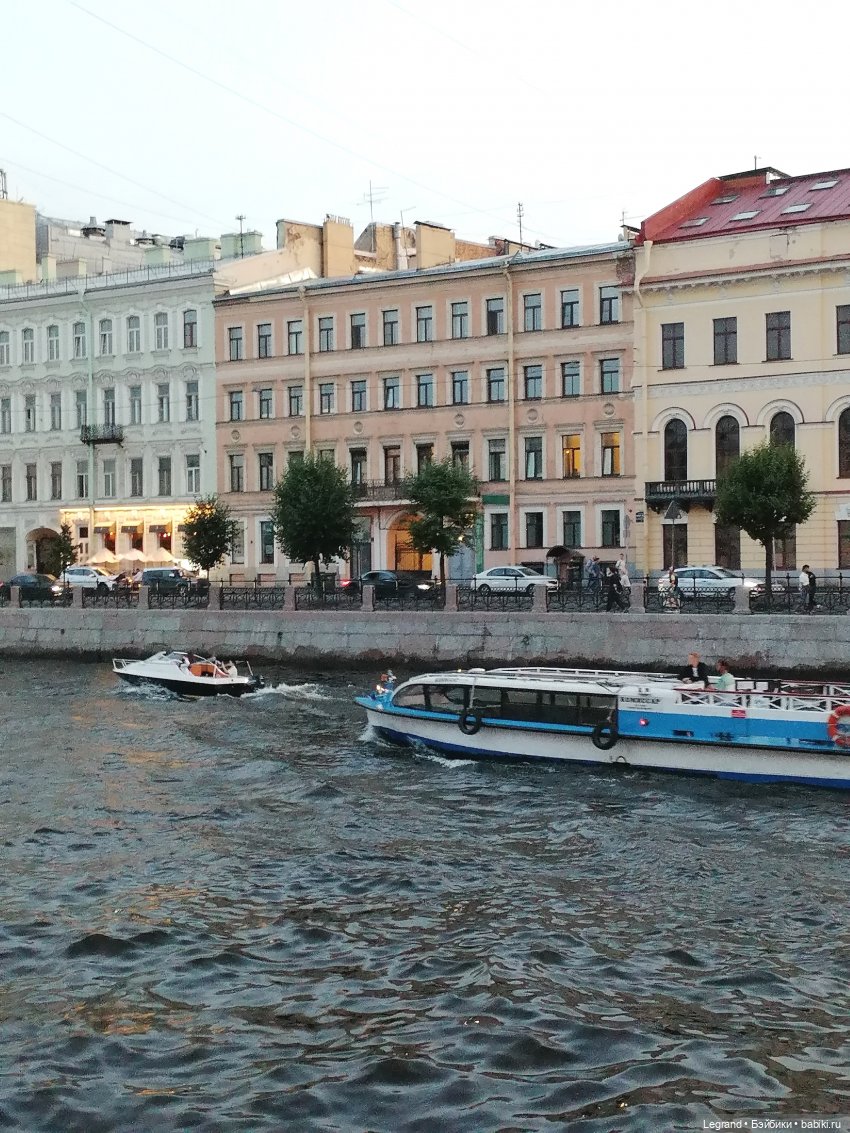 Санкт-Петербург: прогулка с Нектарином - Фонтанка и не только