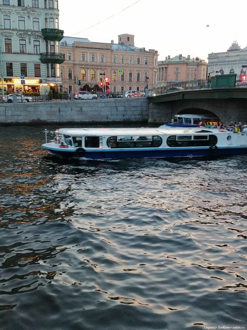 Санкт-Петербург: прогулка с Нектарином - Фонтанка и не только (фото 8)