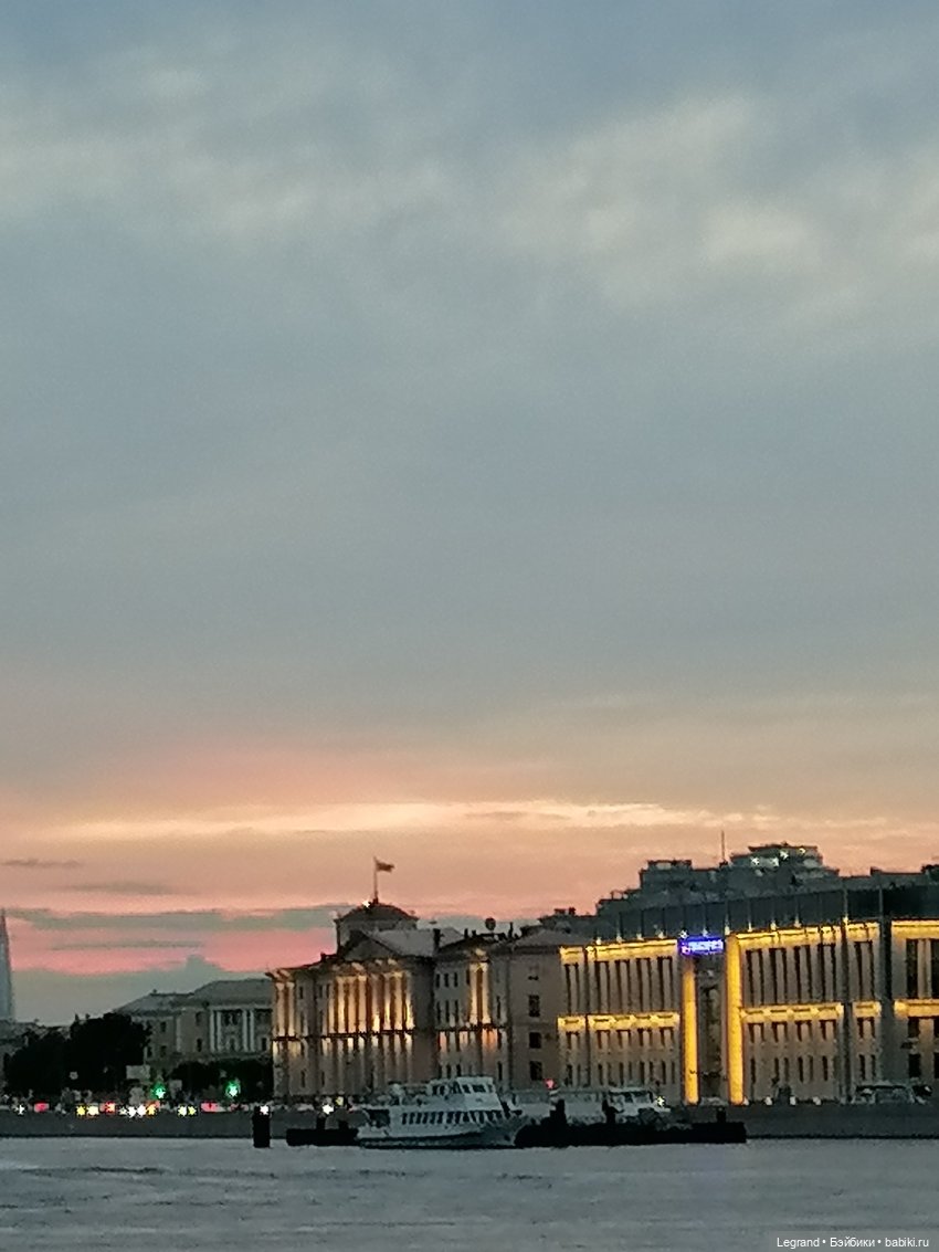 Санкт-Петербург: розы, Август, Нева, закат - часть третья