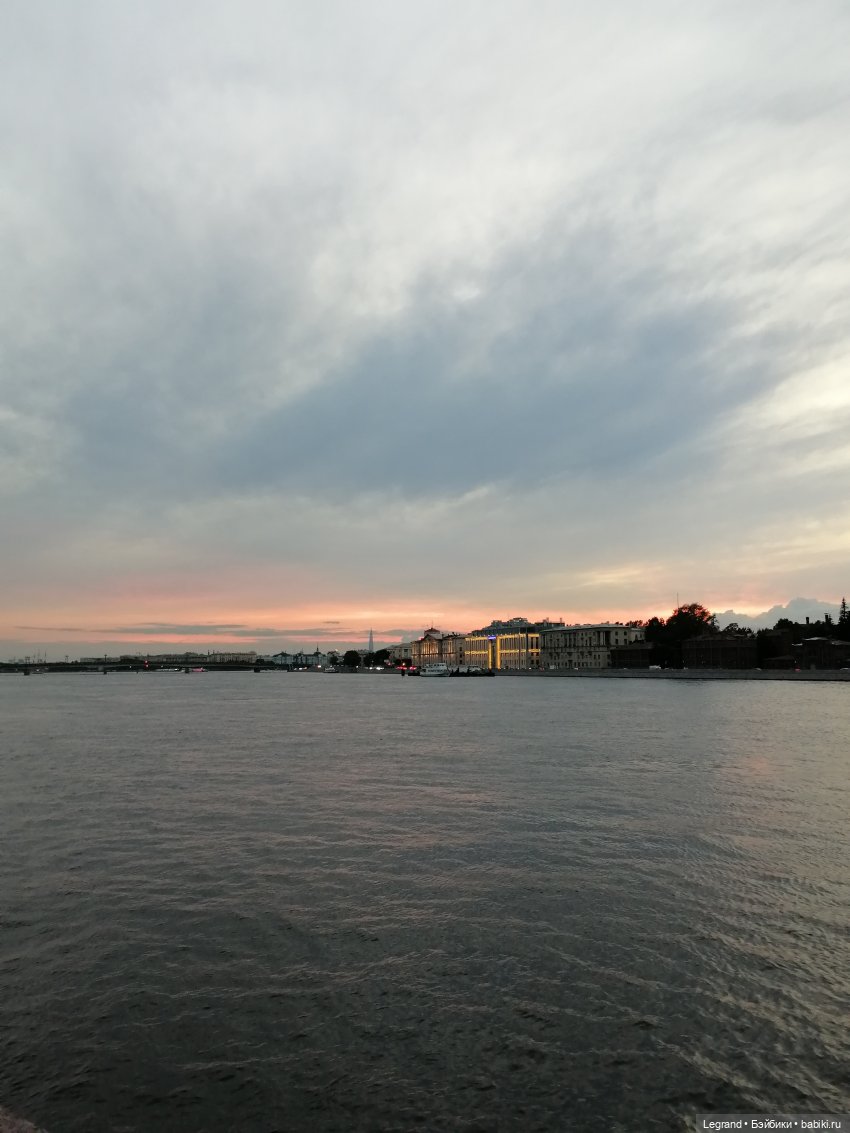 Санкт-Петербург: розы, Август, Нева, закат - часть третья
