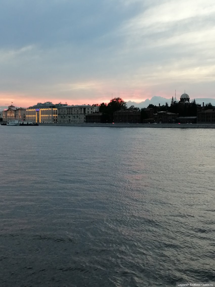 Санкт-Петербург: розы, Август, Нева, закат - часть третья