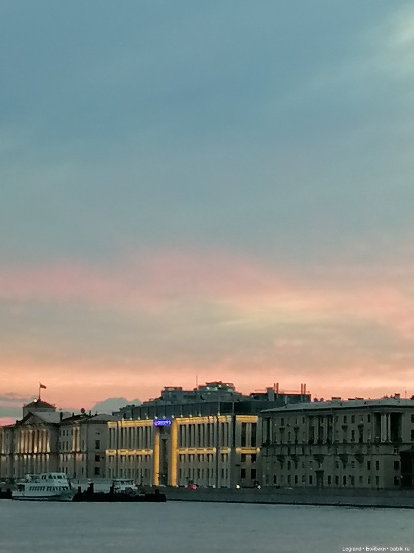 Санкт-Петербург: розы, Август, Нева, закат - часть третья (фото 3)