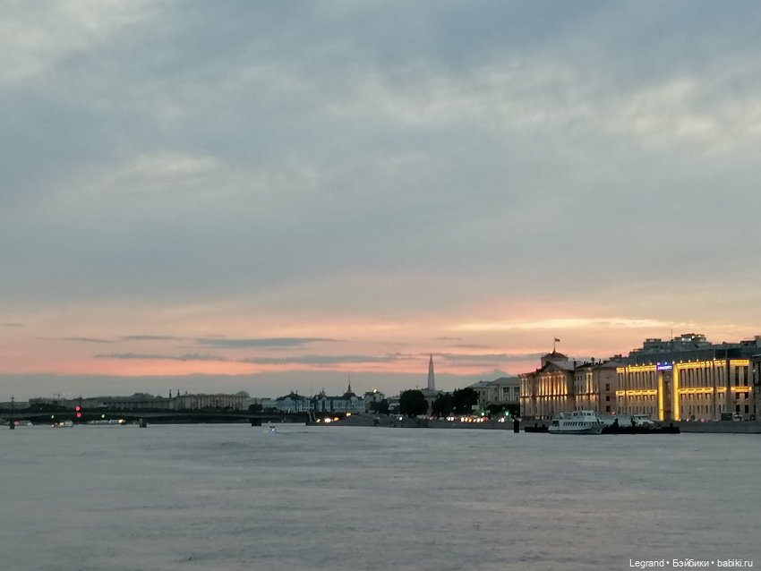 Санкт-Петербург: розы, Август, Нева, закат - часть третья